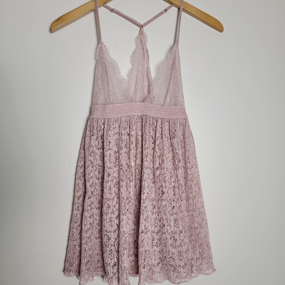 Victoria's Secret Dusty Pink Lace Chemise Small Babydoll Racerback Cochella